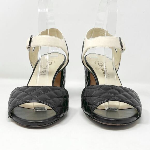 Chanel Black White Quilted Matelasse Leather Peep Toe Block Logo Heel Sandals - Picture 4 of 10